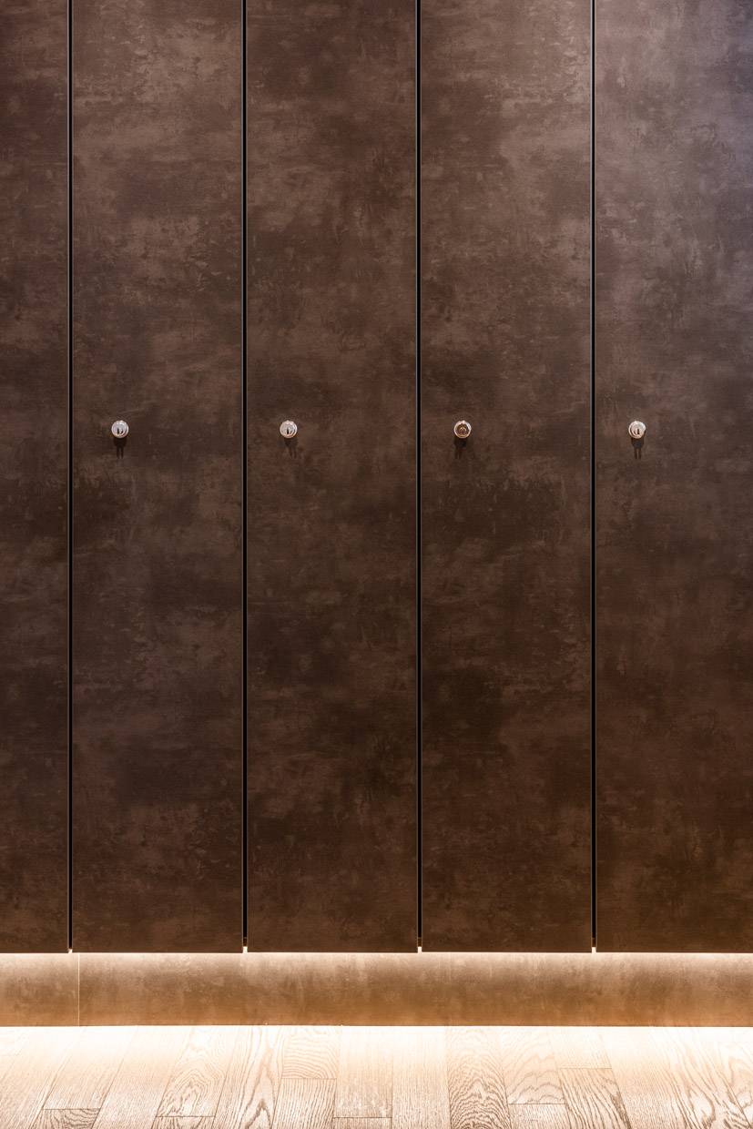 Changing room physiotherapy